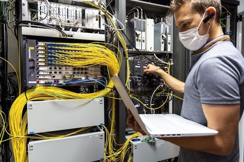 Structured Commercial Network Cabling Systems: A Guide to Efficient Network Layouts